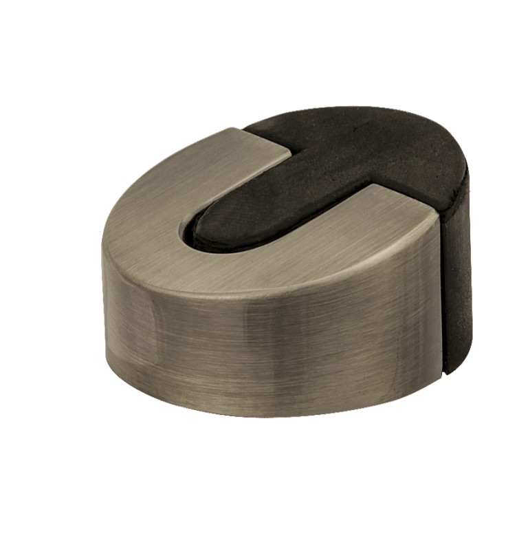 Metalowy uchwyt w kształcie litery U z czarną gumową wkładką, służący do mocowania lub stabilizacji.