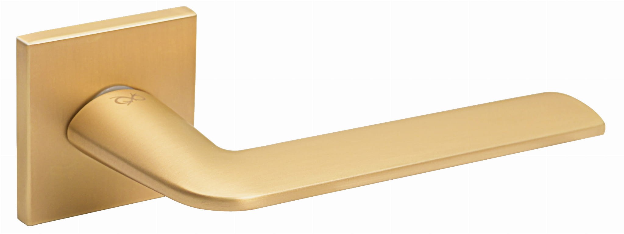 Złota klamka drzwiowa o nowoczesnym, minimalistycznym designie na kwadratowej podstawie.