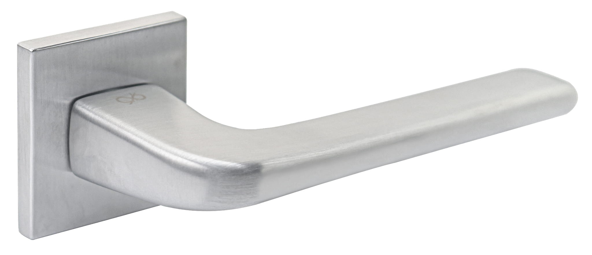 Srebrny uchwyt drzwiowy o nowoczesnym, minimalistycznym designie.