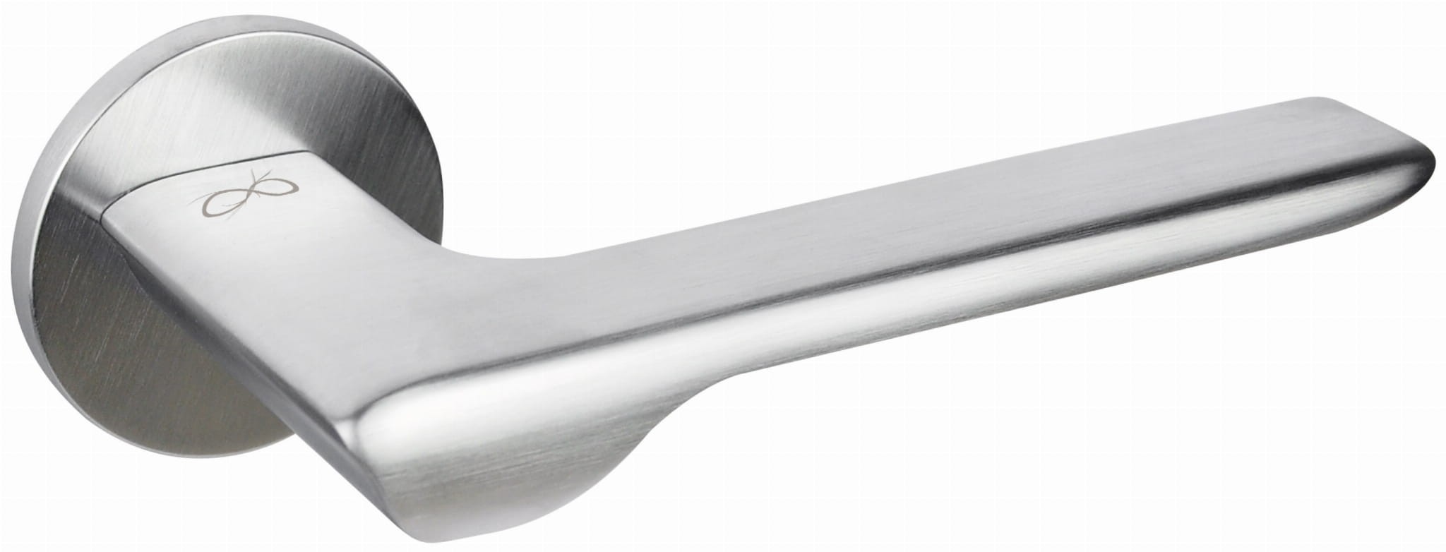 Metalowy uchwyt drzwiowy o nowoczesnym designie, z delikatnym wykończeniem i okrągłą podstawą.