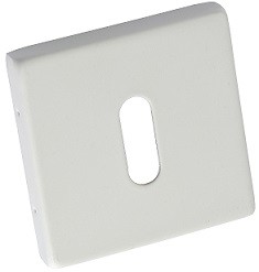Biały panel osłonowy z otworem w kształcie prostokąta.