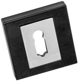 Czarna osłona z metalowym wkładem w kształcie klucza, używana w zamkach.