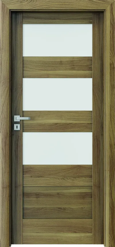 Drzwi wewnętrzne w kolorze drewna z trzema poziomymi przeszkleniami.