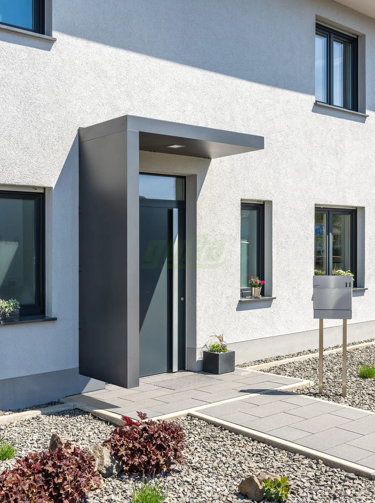 Zadaszenie Gutta BS z panelem bocznym